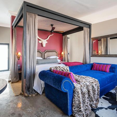Vila Etosha King Nehale Omuthiya Exteriér fotografie
